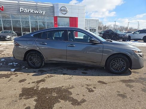 New 2026 Nissan Sentra SV w/ SV Convenience Package FWD image 8