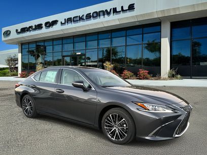 New 2025 Lexus ES 350 w/ Premium Package