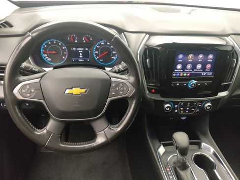 Used 2021 Chevrolet Traverse LT FWD image 22