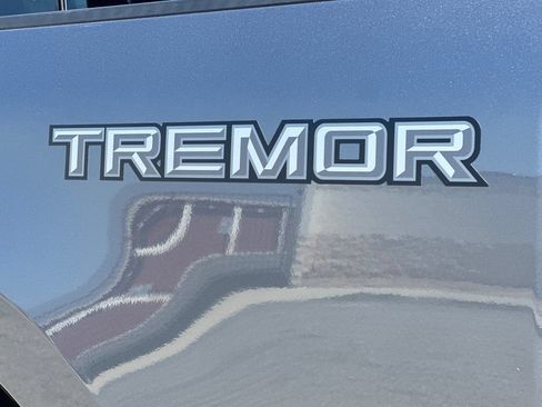 Used 2024 Ford F250 Lariat w/ Lariat Ultimate Package AWD/4WD image 26
