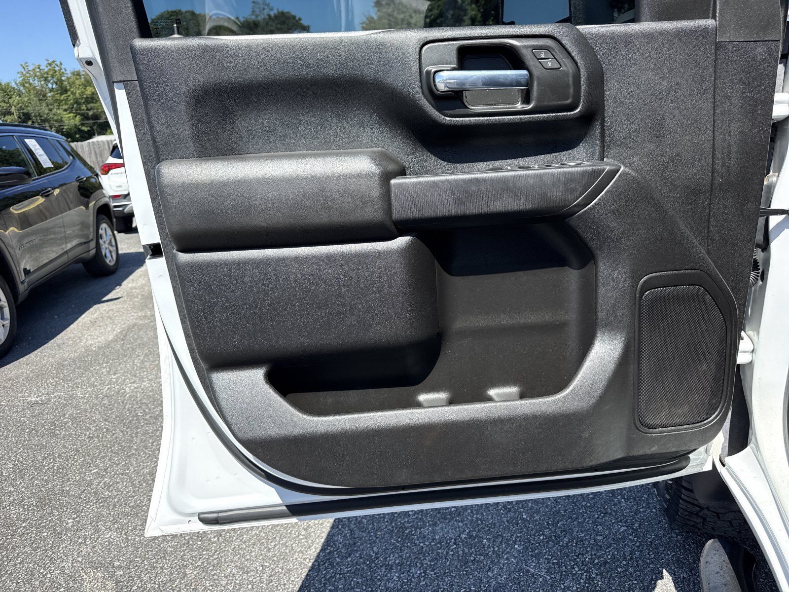 Used 2023 Chevrolet Silverado 2500 Custom AWD/4WD image 13