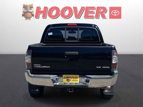 Used 2013 Toyota Tacoma 4x4 Double Cab w/ SR5 Pkg image 3