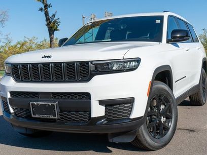 New 2025 Jeep Grand Cherokee L Altitude