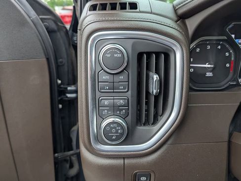 Used 2021 GMC Sierra 1500 Denali w/ Driver Alert Package II AWD/4WD image 26