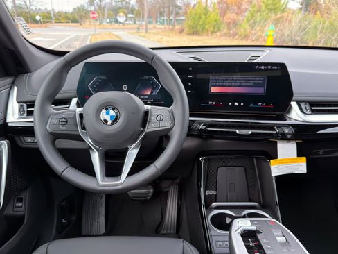 New 2026 BMW X1 xDrive28i w/ Convenience Package image 3