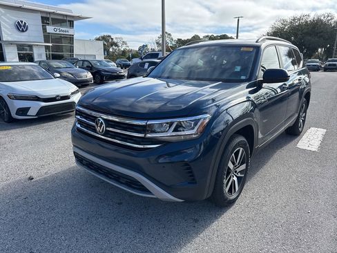 Used 2022 Volkswagen Atlas SE image 16