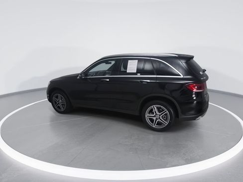 Used 2022 Mercedes-Benz GLC 300 4MATIC image 6