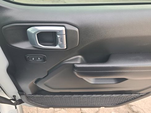 Used 2021 Jeep Wrangler Rubicon image 31