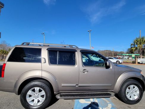 Used 2006 Nissan Pathfinder LE image 15
