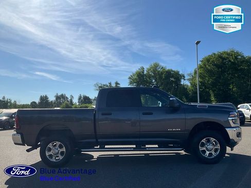 Used 2025 RAM 2500 Big Horn AWD/4WD image 21