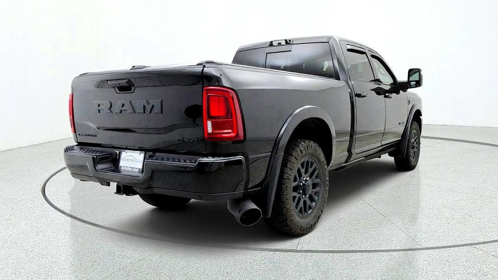 Used 2025 RAM 2500 Limited AWD/4WD image 5