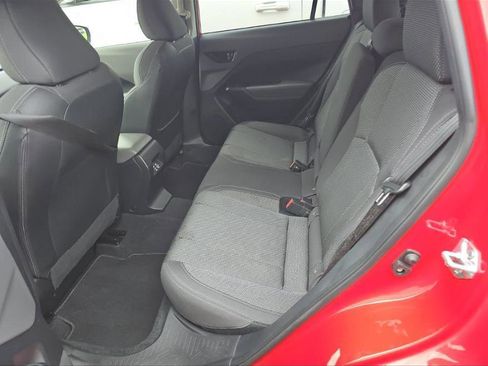 Used 2024 Subaru Crosstrek 2.0i Premium image 7