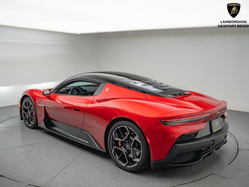 Used 2023 Maserati MC20 Coupe image 15