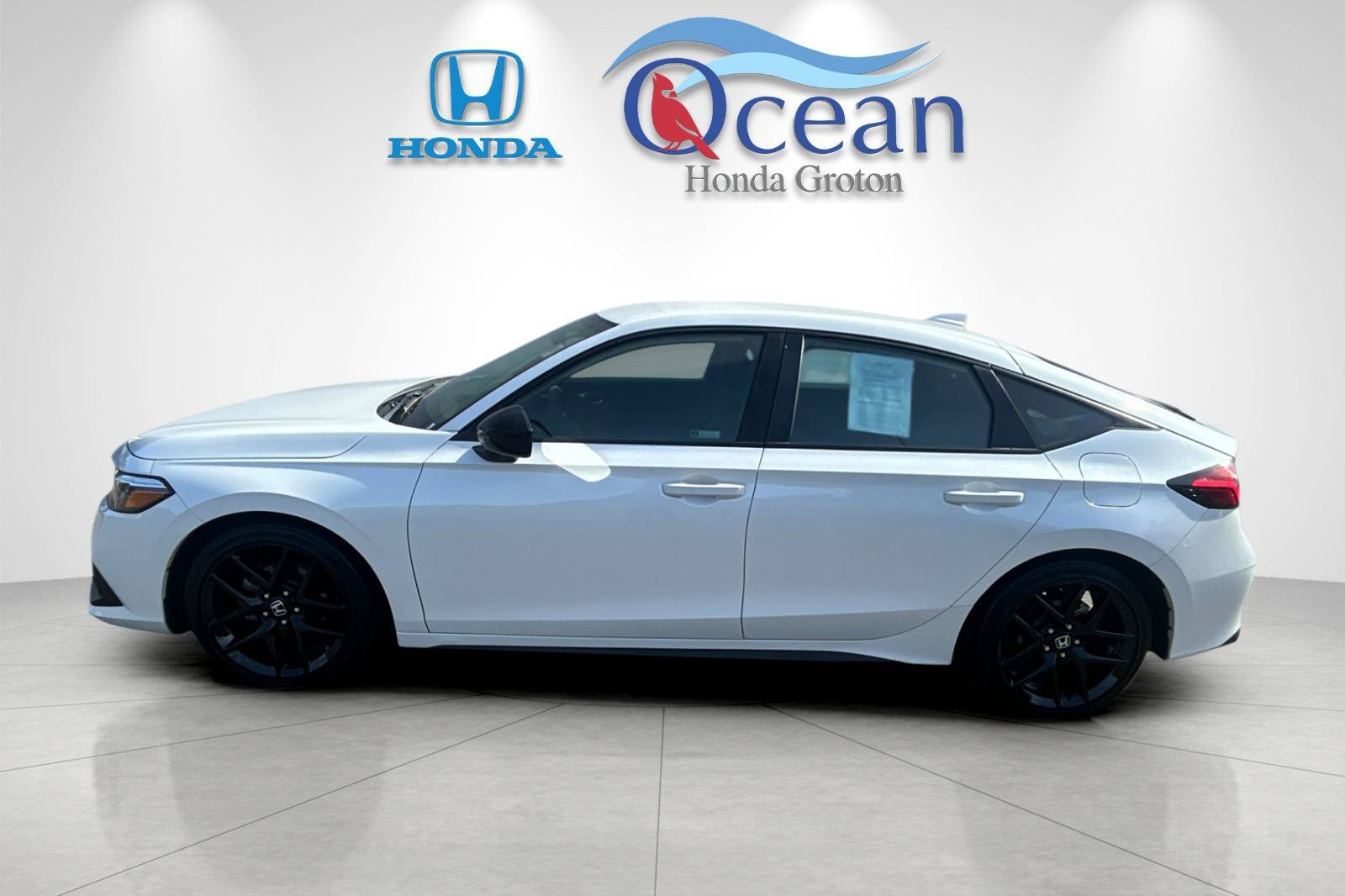Used 2024 Honda Civic Sport image 6