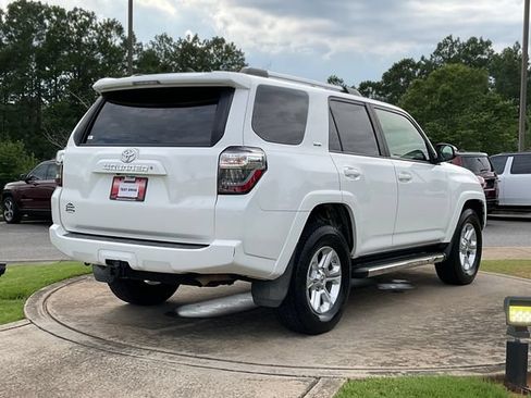 Used 2019 Toyota 4Runner SR5 Premium RWD image 7