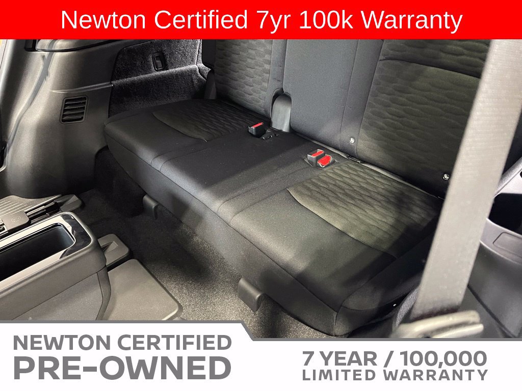 Used 2025 Nissan Pathfinder SV w/ SV Premium Package FWD image 23