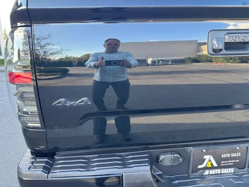 Used 2020 Toyota Tundra TRD Pro AWD/4WD image 19