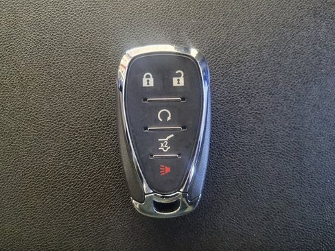 Used 2019 Chevrolet Equinox LT FWD image 32