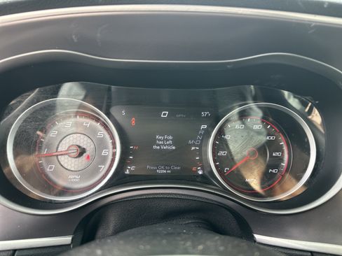 Used 2021 Dodge Charger SXT w/ Leather Interior Group image 25