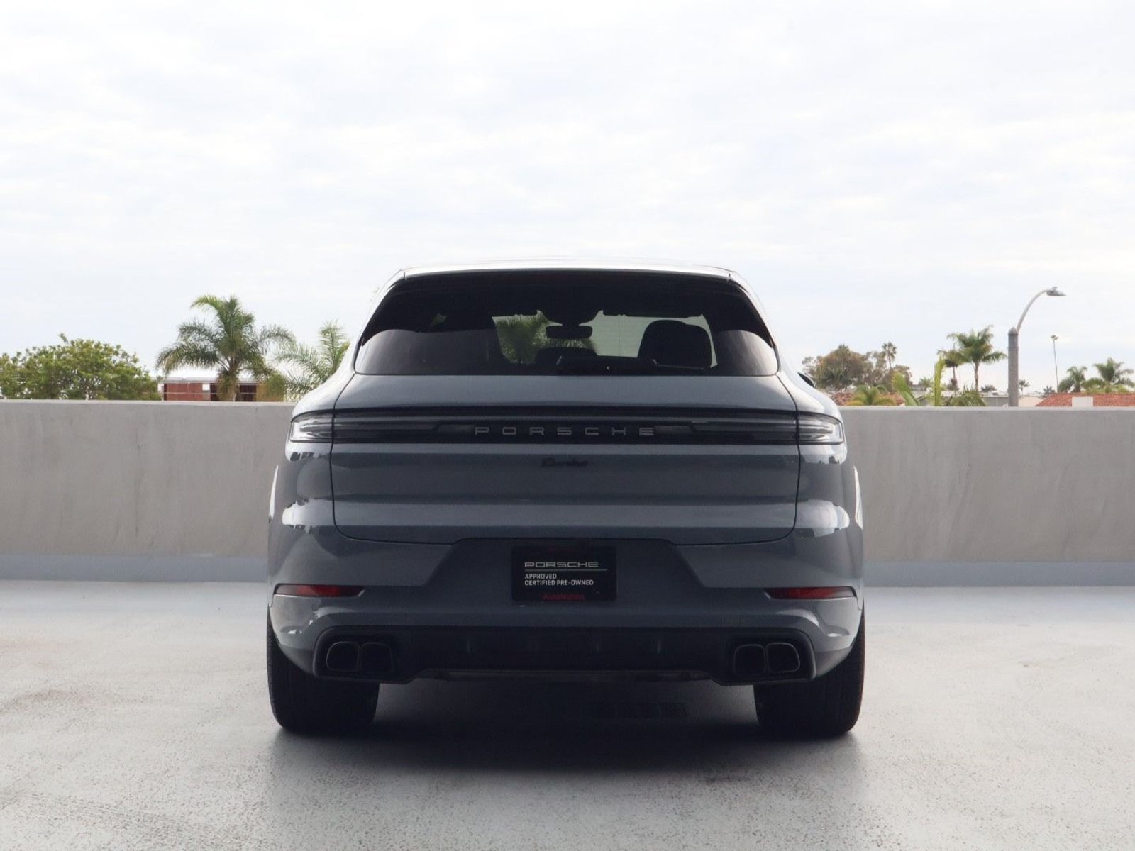 Certified 2025 Porsche Cayenne Turbo AWD/4WD image 10