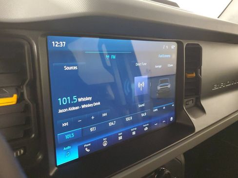 Used 2023 Ford Bronco Badlands AWD/4WD image 24