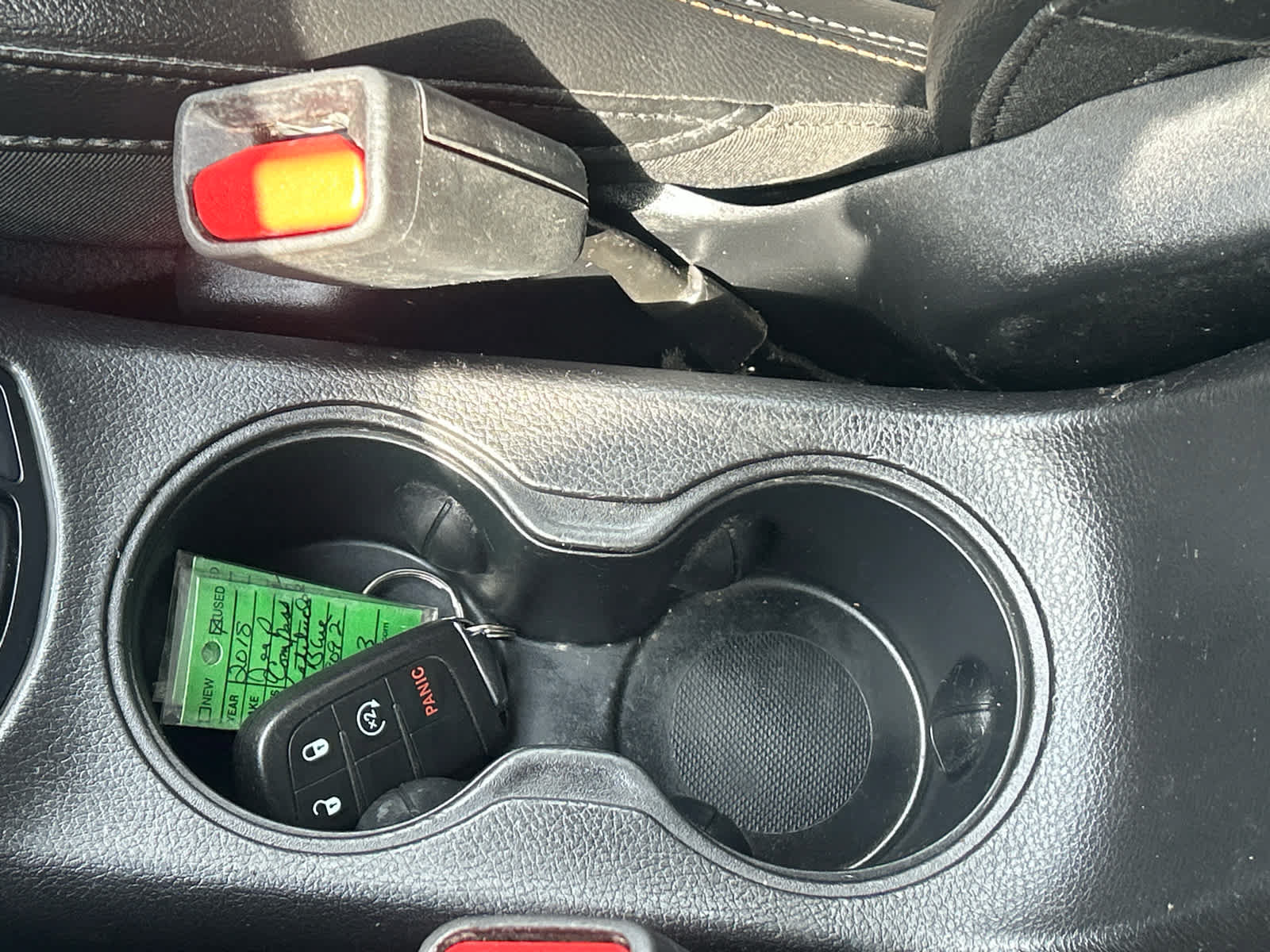 Used 2018 Jeep Compass Latitude w/ Popular Equipment Group FWD image 30