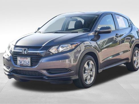 Used 2016 Honda HR-V LX image 5