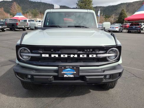 Used 2024 Ford Bronco Outer Banks image 14