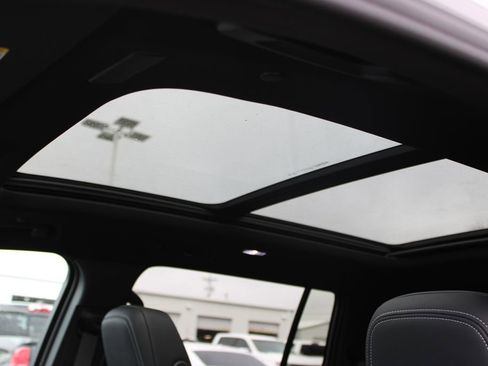 New 2026 Chevrolet Traverse LT w/ Sun and Wheel Package image 45