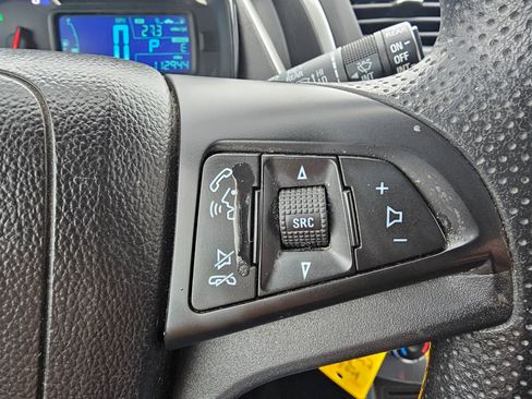 Used 2015 Chevrolet Trax LT image 33