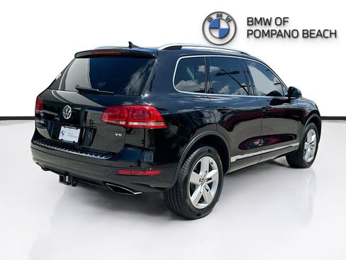 Used 2014 Volkswagen Touareg VR6 AWD/4WD image 7