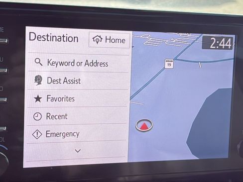 Certified 2024 Toyota Sienna Platinum image 14