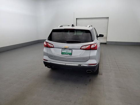 Used 2018 Chevrolet Equinox LT w/ Sun & Infotainment Package AWD/4WD image 7