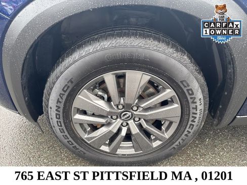 Used 2022 Nissan Pathfinder SV AWD/4WD image 28
