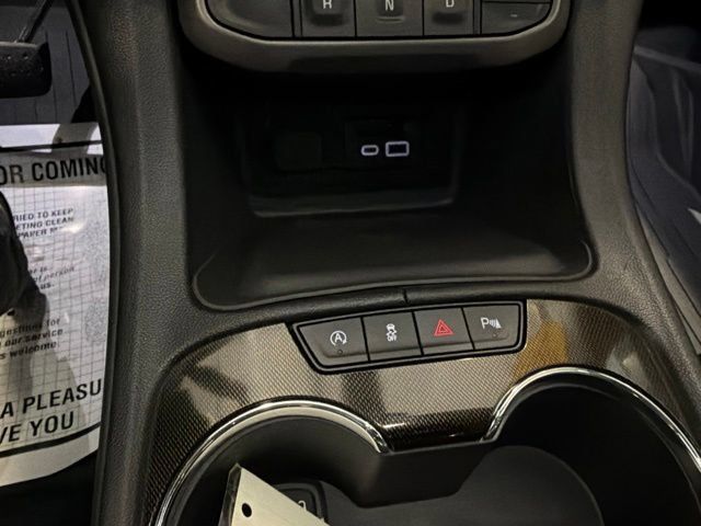 Used 2023 GMC Acadia AT4 AWD/4WD image 26