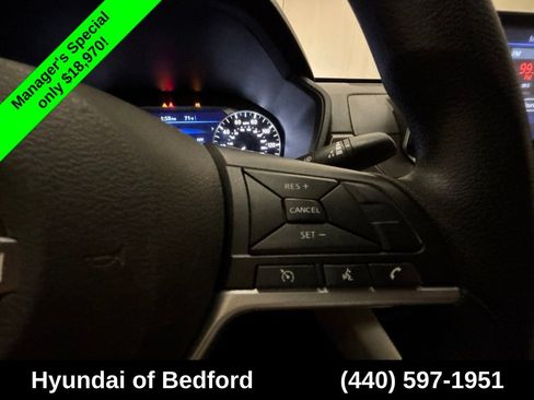 Used 2025 Nissan Altima 2.5 SV AWD/4WD image 16