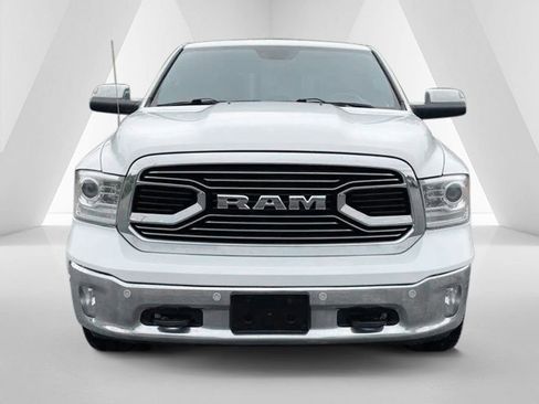 Used 2018 RAM 1500 Limited AWD/4WD image 2