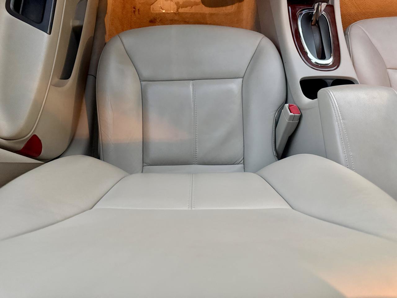 Used 2008 Chevrolet Impala LT w/ Luxury Edition Package FWD image 28