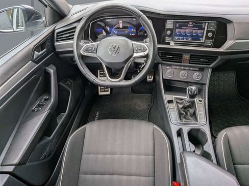 Certified 2023 Volkswagen Jetta Sport FWD image 15