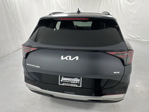 New 2026 Kia Sportage SX Prestige AWD/4WD image 4