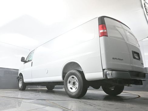 New 2026 GMC Savana 2500 Extended w/ Enhanced Convenience Package image 50