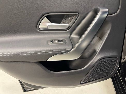 Used 2025 Mercedes-Benz CLA 250 4MATIC image 24