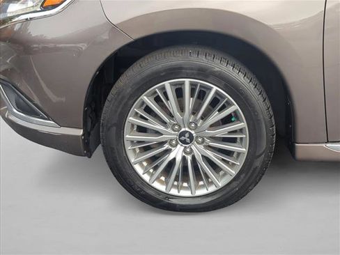 Used 2020 Mitsubishi Outlander SEL image 27