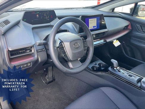 New 2026 Toyota Prius Plug-In Hybrid FWD image 7