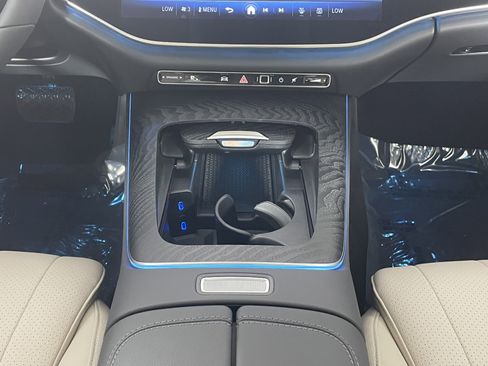 New 2026 Mercedes-Benz E 350 Sedan image 18