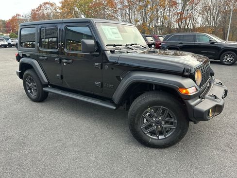 New 2026 Jeep Wrangler Unlimited Sport AWD/4WD image 3