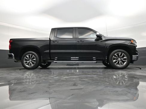 Used 2024 Chevrolet Silverado 1500 LT RWD image 25