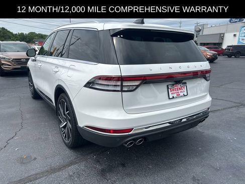 Used 2025 Lincoln Aviator Reserve w/ Equipment Group 201A AWD/4WD image 3