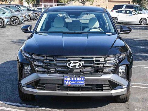 New 2026 Hyundai Tucson SE FWD image 2
