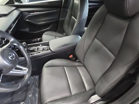 Used 2024 MAZDA MAZDA3 s FWD image 15